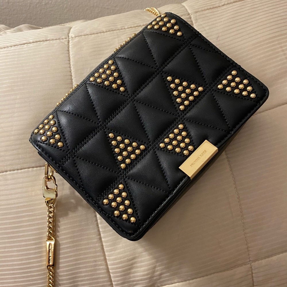 Crossbody